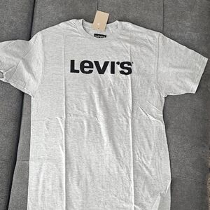 Levi's Light Gray Short Sleeve Tee